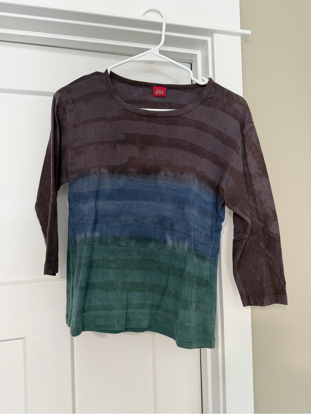 Ombre Crewneck Long Sleeve Tee